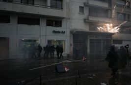 Francuska: Oko 1.000 ljudi privedeno tokom protesta širom zemlje 