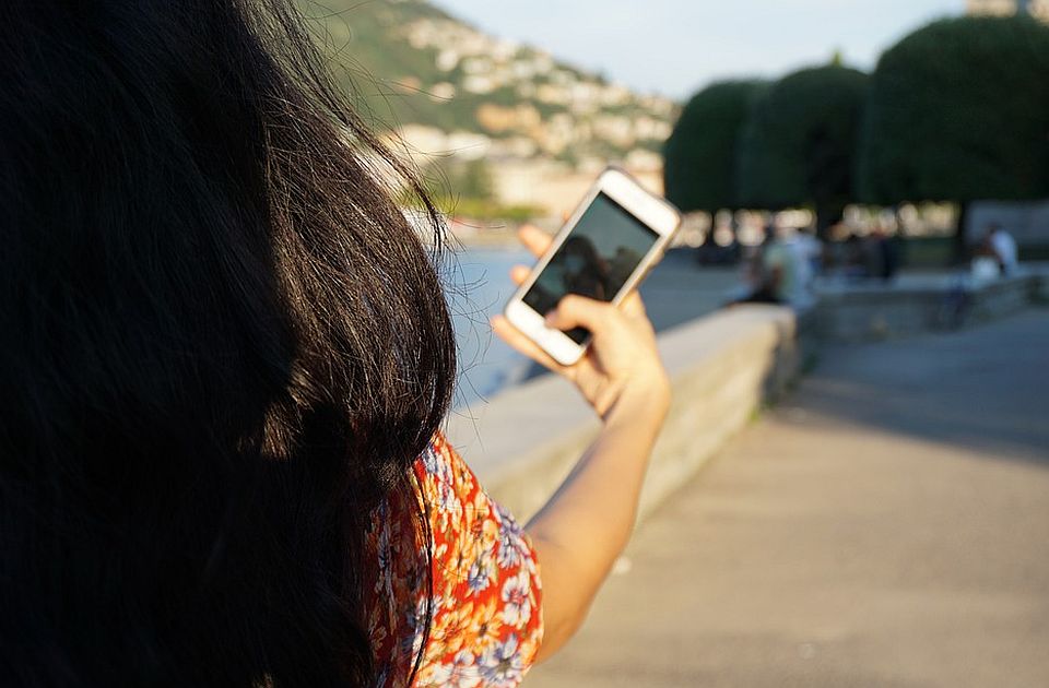 VIDEO: Stokholm dobio muzej selfija - zidovi su bez umetničkih dela