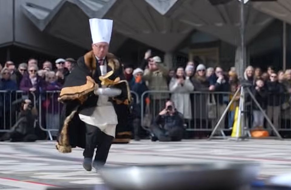 VIDEO: U Londonu održana trka u okretanju palačinki