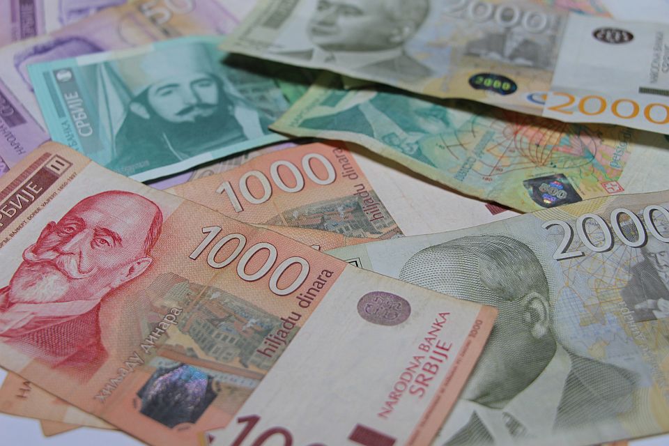Penzionerima 22. septembra počinje isplata 5.900 dinara pomoći