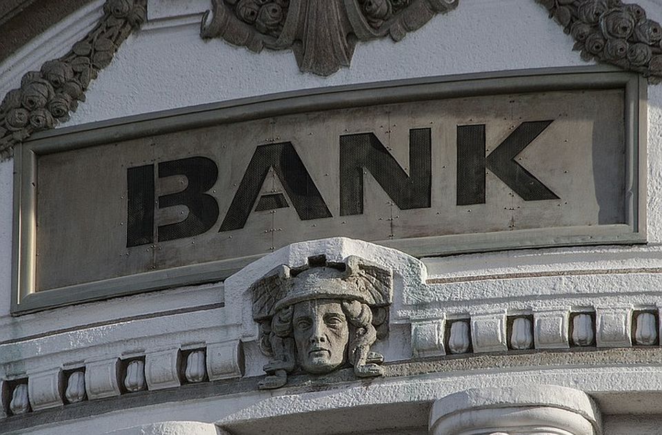Banke najavljuju novo povećanje tarifa: Samo što nam ne naplaćuju i "dobar dan"
