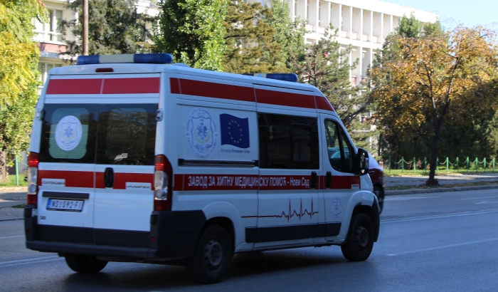 Dvojica povređena u lančanom sudaru u Rumenačkoj ulici