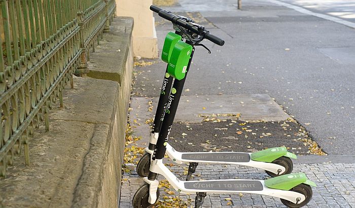 Turista na električnom trotinetu zalutao u sistem tunela u Oslu