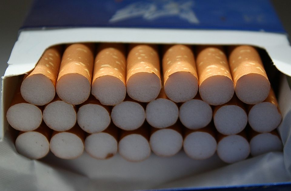 Beočinac u kući držao više od 1.000 boksova cigareta bez akciznih markica