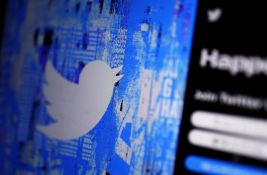 Tviter pokreće pretplatu na verifikaciju - kvačice zlatne, sive i plave boje