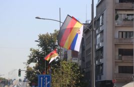 FOTO: Nemačke zastave vijore se centralnim bulevarom Novog Sada