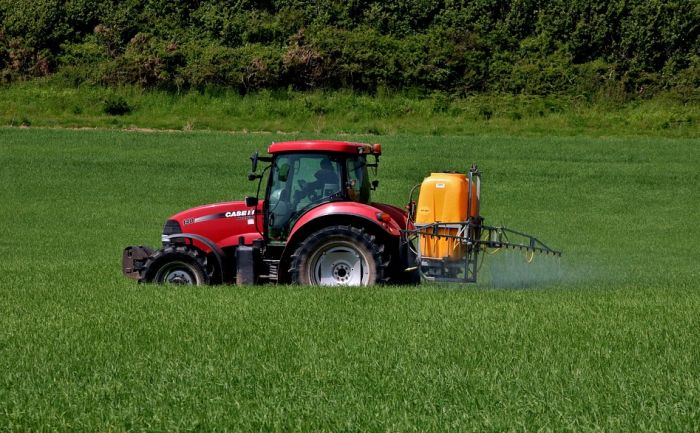 Uskoro konkurs za novac EU za traktore, tajkuni nemaju pravo da se prijave