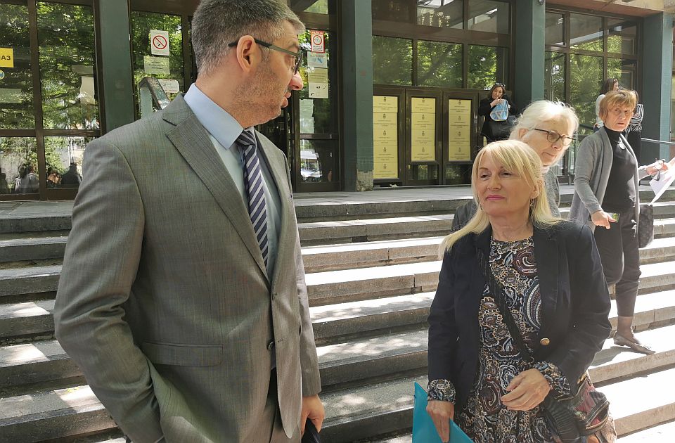 Odloženo suđenje Dragani Arsić: Suvlasnica Galensa se nije pojavila na ročištu