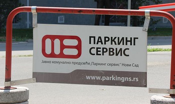 U Novom Sadu u utorak počinje prodaja pretplatnih parking karata za stanare