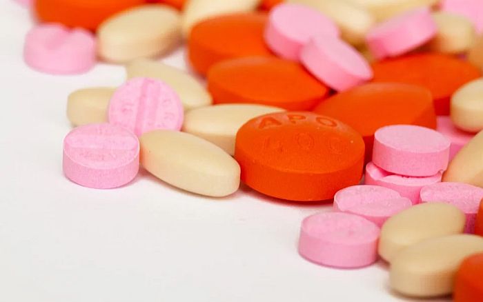 Devojčica iz Valjeva popila više od 70 tableta antidepresiva, hospitalizovana u Beogradu