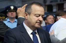 Dačić danas izlazi iz bolnice, Vučić kaže da sledeće nedelje mora da počne da radi