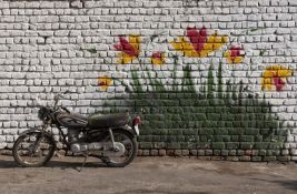 Ženama u Iranu dopušteno da voze motocikle i skutere