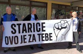 FOTO: Protest zbog miniranja planine Starice