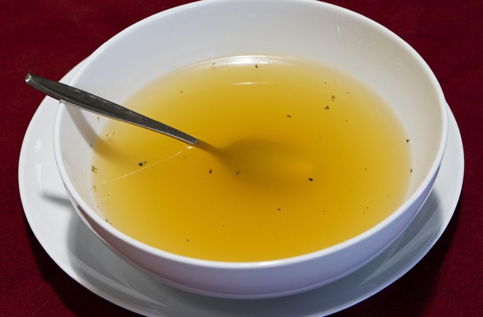 Ako često jedete supu iz kesice: Šta je zapravo u njoj i koliko je (ne)zdrava?