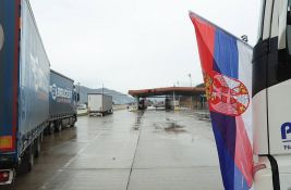 Teretni granični prelazi i dalje blokirani