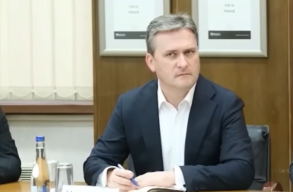 Selaković optužen za Generalštab ali mu ne pada na pamet da podnese ostavku: A da li bi trebalo?