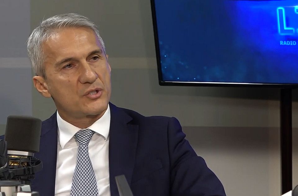 Seks afera u Crnoj Gori: Savetnik predsednika i državna sekretarka podneli ostavke