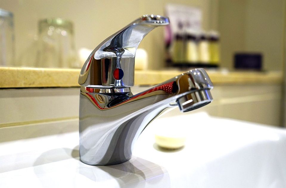 Delovi Novog Sada i Sremske Kamenice bez vode