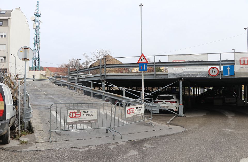 Parking kod SNP-a od ponedeljka zatvoren: Kreće demontaža