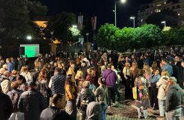 Održan protest ispred Jovine gimnazije, traže odgovorne za prisluškivanje 