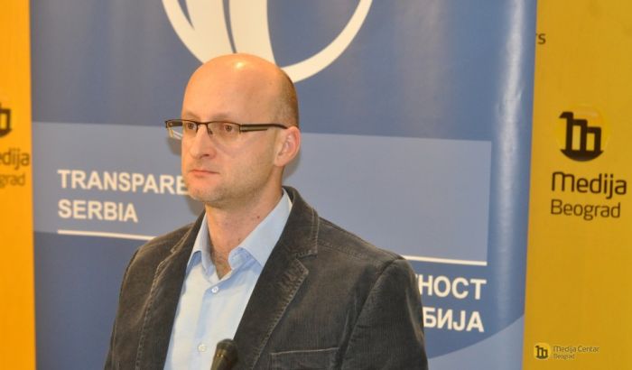 Transparentnost Srbija: Da zakon potpuno zabrani gomilanje funkcija