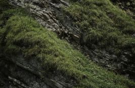 Vozač u Grčkoj pao sa 70 metara visine - i završio bez povreda