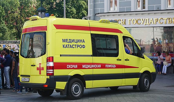 Automobilom uleteo u pešake u Sočiju, jedna osoba poginula
