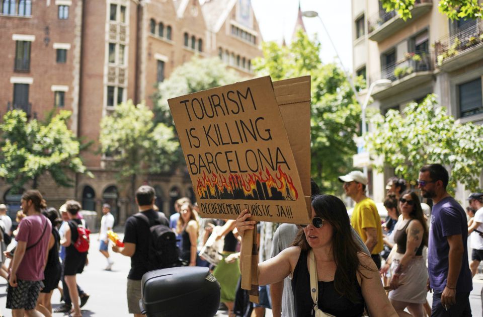 VIDEO: Protesti u Španiji i Italiji zbog posledica prekomernog turizma VIDEO: Protesti u Španiji i Italiji zbog posledica prekomernog turizma