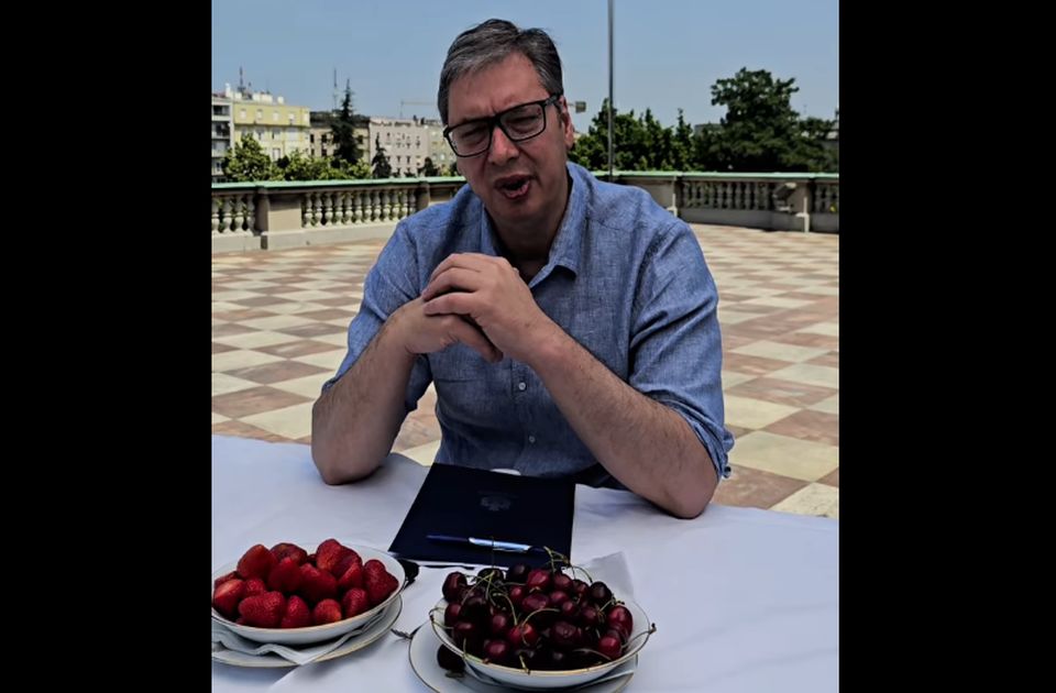 Nakon izbora u Kosjeriću i Zaječaru: Vučić uz trešnje i jagode poziva neistomišljenike na dijalog 