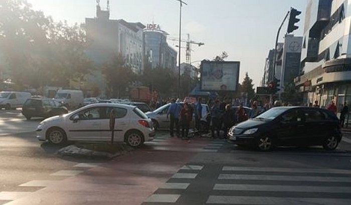 Kolima prošao na crveno i teško povredio ženu kod Futoške pijace