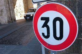 Španija drastično ograničava maksimalnu brzinu u gradovima