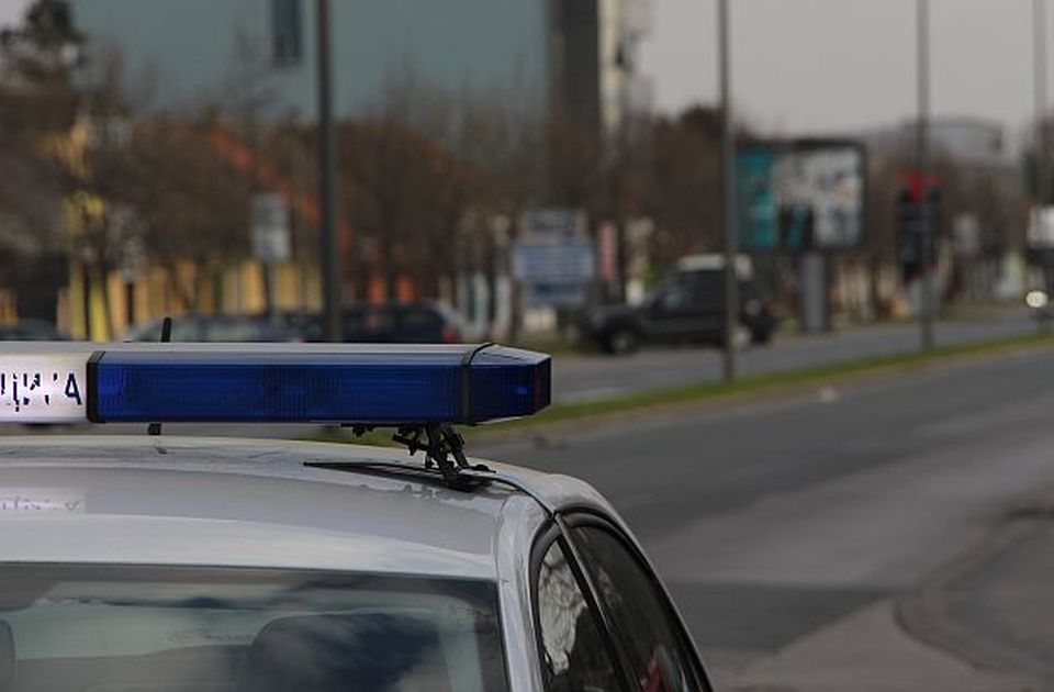 Automobilom bežao od policije, u kolima bio osumnjičeni za krađu