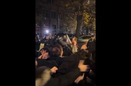 Svedočenje novosadskih studenata o policijskoj brutalnosti: Udarci u vilicu, sedam šavova na glavi, hematomi