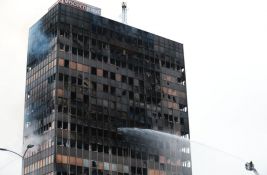 Statičari kažu da je opasno ulaziti u izgoreli soliter u Zagrebu: Temperatura unutra i dalje visoka