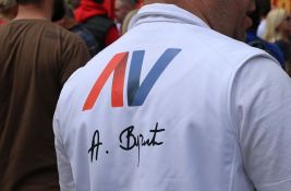 AUDIO: Crta objavila još jedan snimak kako SNS u BiH zove građane da ih 