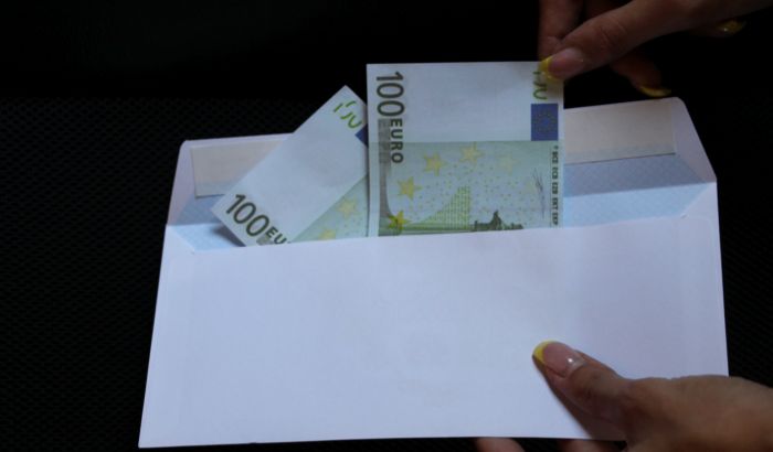 Penzionisani policijski inspektor: Korupcija u Srbiji nikad jača