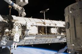 Francuska astronautkinja u utorak u prvoj svemirskoj šetnji