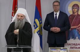 Časni pojas Presvete Bogorodice stigao u Beograd, Vučić i Porfirijena na dočeku 