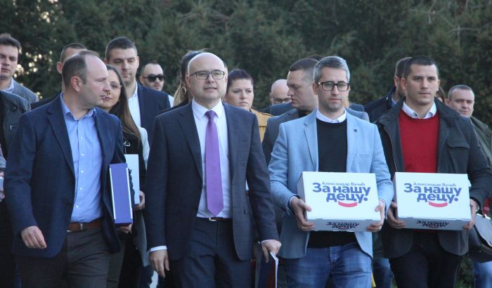 SNS u Novom Sadu izlazi na izbore sa sedam koalicionih partnera, na listi POKS, SPO, Pokret snaga Srbije...