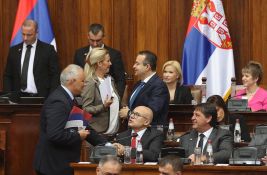 Koliko zarađuju novi ministri Srbije: Neki se odrekli plate, ali imaju druga primanja