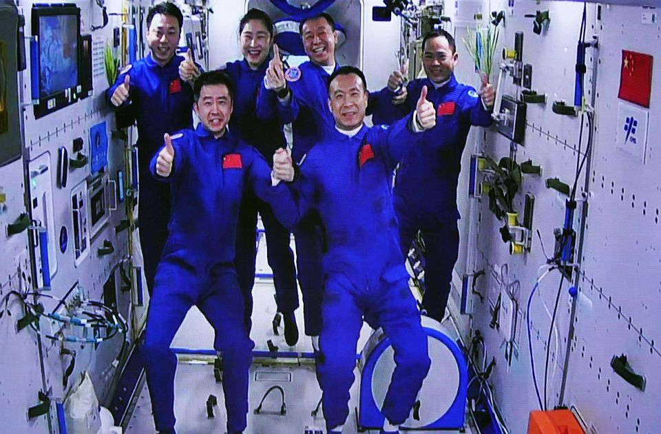 VIDEO: Kineski astronauti poslati u svemir da zamene kolege u "Nebeskoj palati"