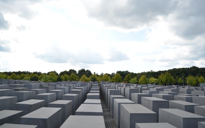 Nemačka će preživelima iz Holokausta isplaćivati stotine evra mesečno