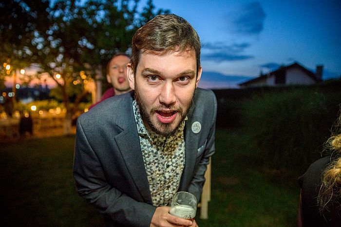 Bespotrebno znanje sa Varnjuom Bespotrebno znanje sa Varnjuom