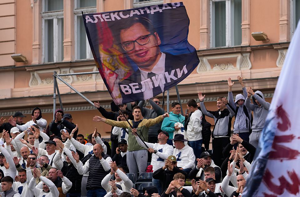 Tagespost: Vučić želi da zaokruži vlast po Putinovom modelu