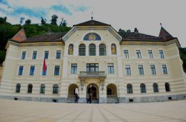Na kneževski presto Lihtenštajna od danas će moći da stupe i žene