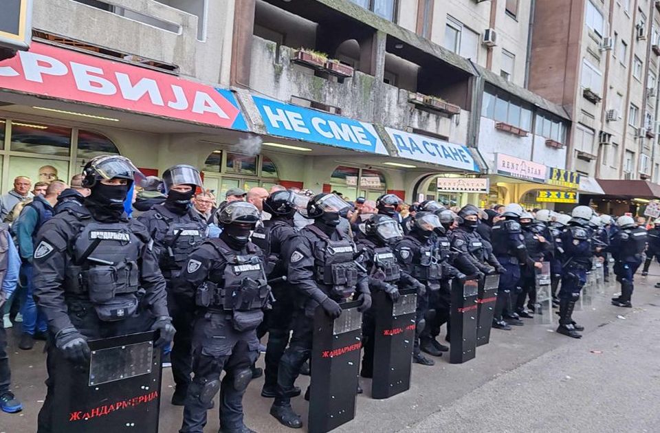 Načelnik novosadske policije "sklonjen" nakon intervencije protiv SNS: Sumnja u zvanično objašnjenje