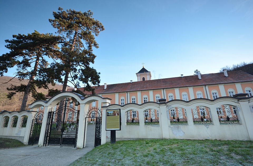 FOTO, VIDEO: Rakovac - manastir i mesto novog prepisa Dušanovog zakonika