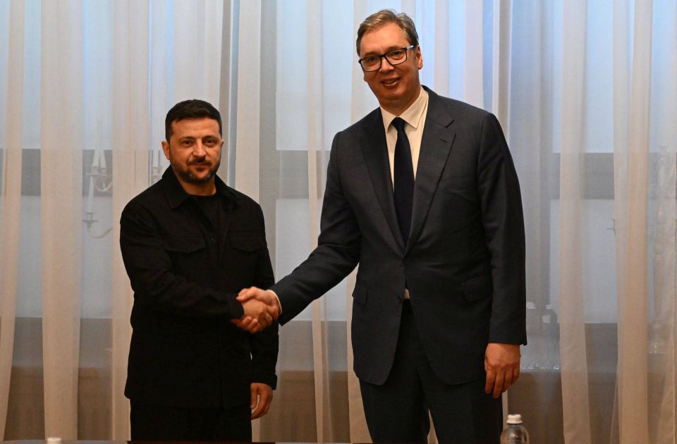 Zelenski i Vučić u četiri oka: Zahvalnost jer Srbija učestvuje u obnovi nekoliko ukrajinskih naselja