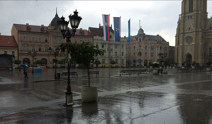 Kako su hladno vreme i pljuskovi na Balkanu povezani sa velikim vrućinama u Sibiru