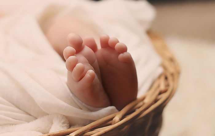 Beba od pet meseci zaražena kovidom na lečenju u Beogradu